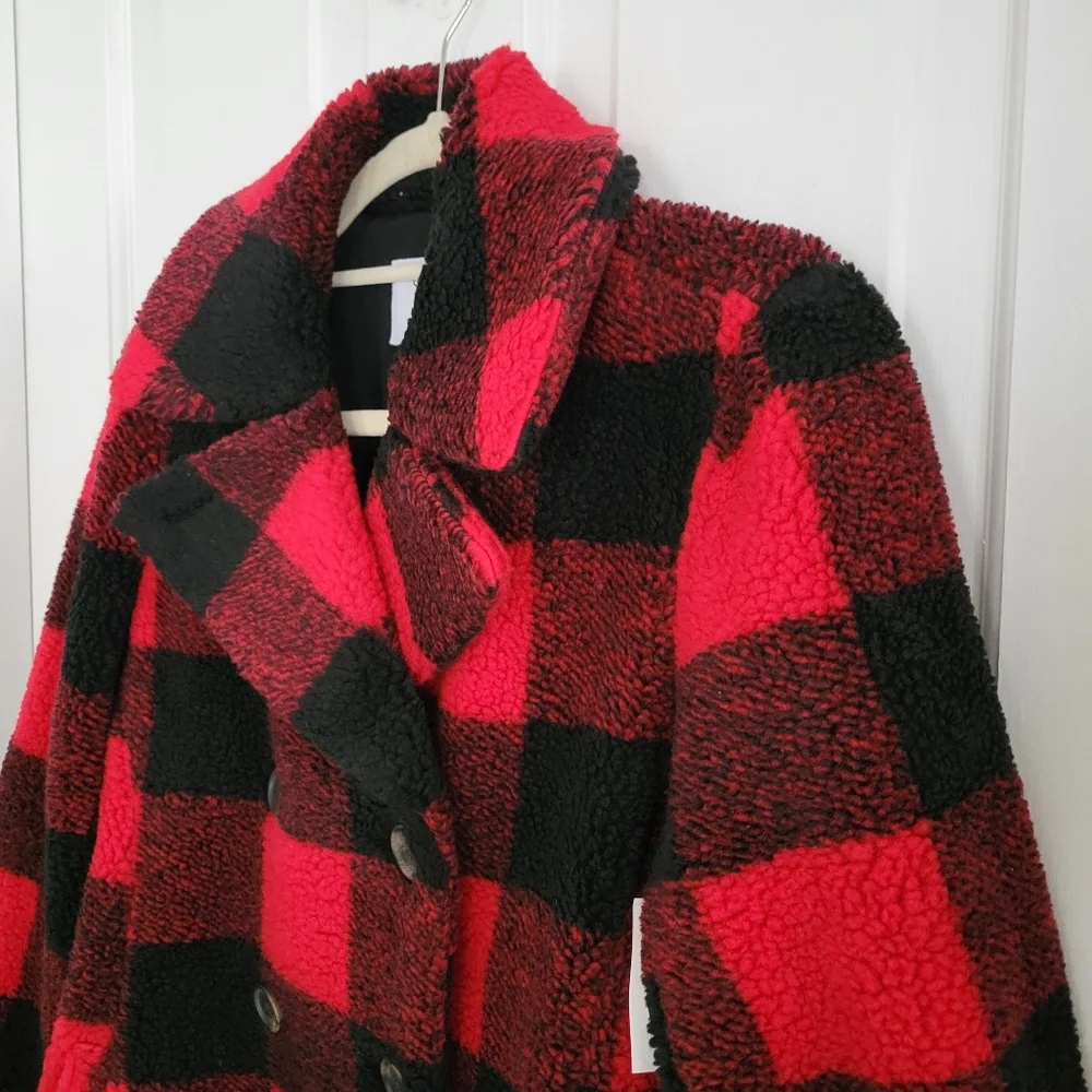 Old Navy Sherpa Coat‎ Women XTRA SMALL Jacket Button Up Lined Soft Cozy Outdoor
